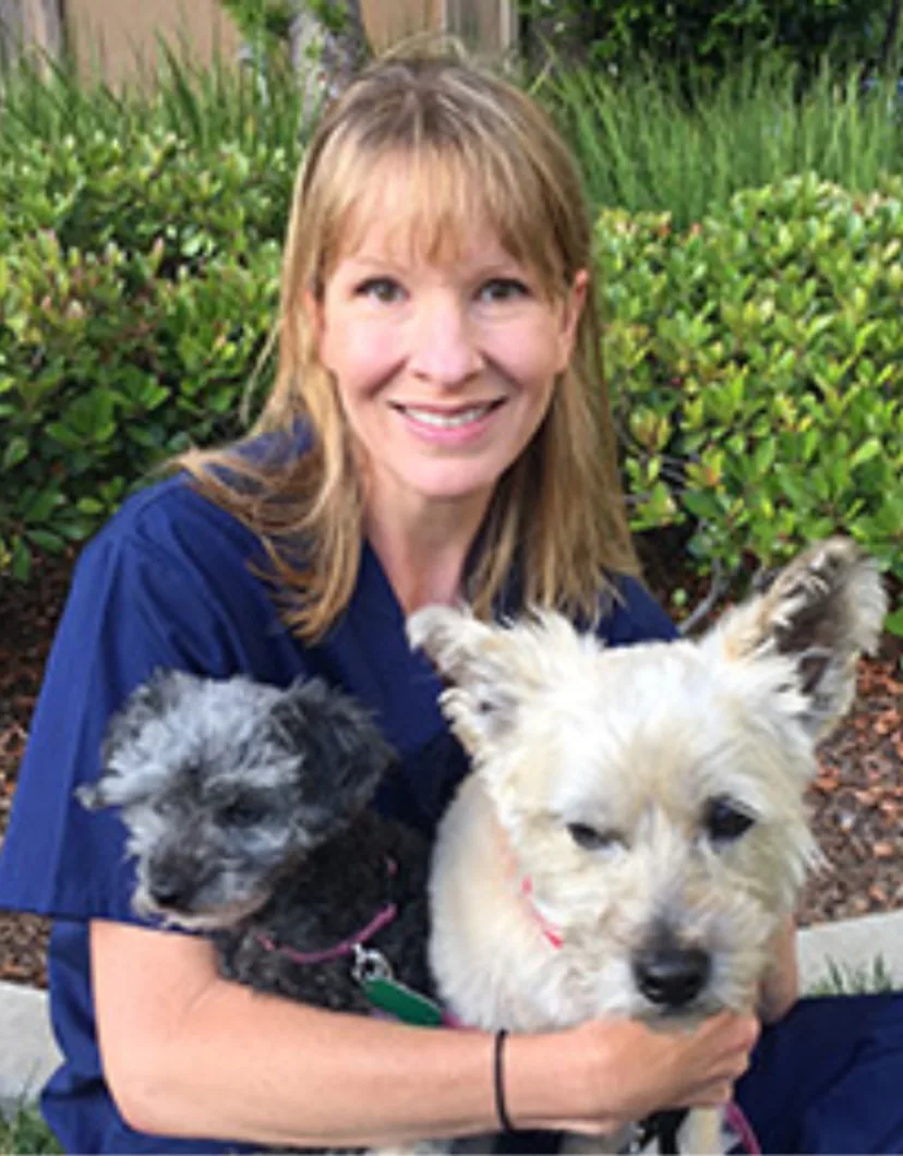 Dr. Karen Vine and her dogs Cali and Maui